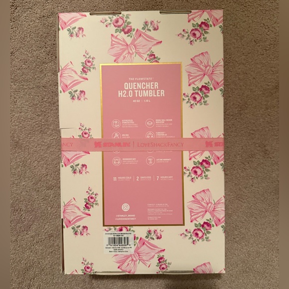 Loveshackfancy X Stanley Rosa Beaux Pink 40oz tumbler - Picture 5 of 6
